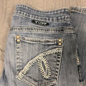 Cowgirl Tuff jeans. Size 29x35
